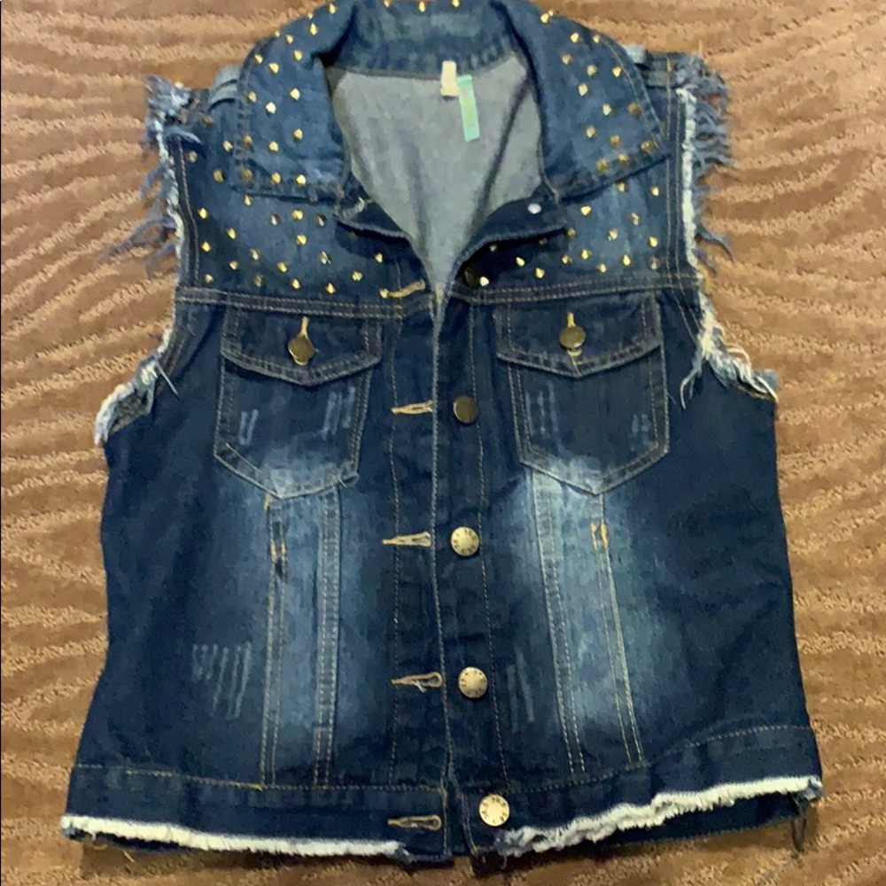 36 Point 5 Studded, Distressed Denim Vest, Large.